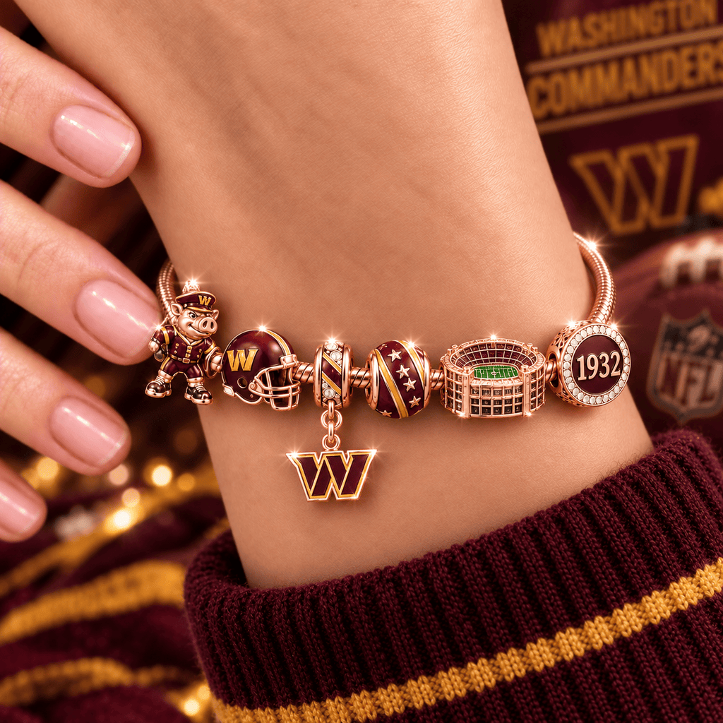 WCD Gold Charm Bracelet Set NHVH
